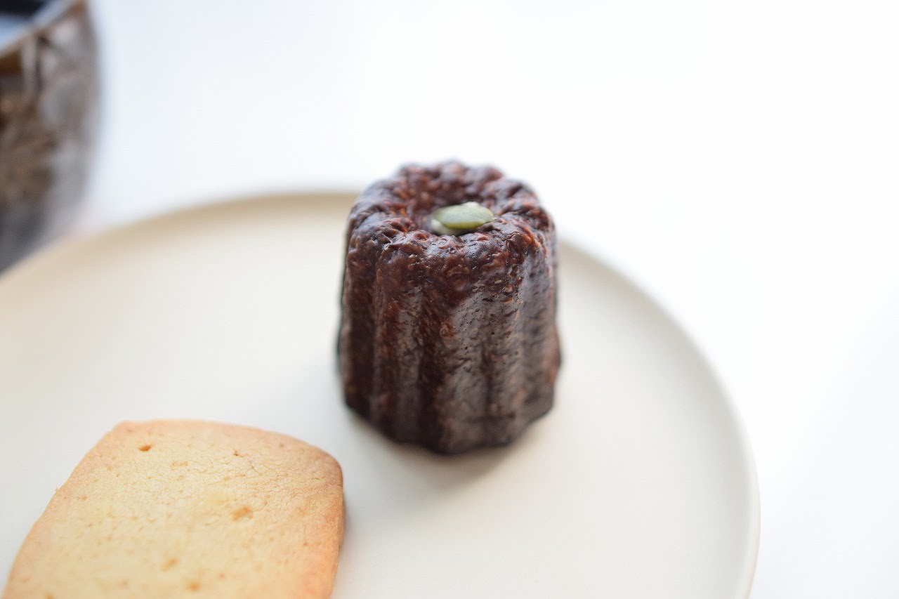 プラリネのカヌレ