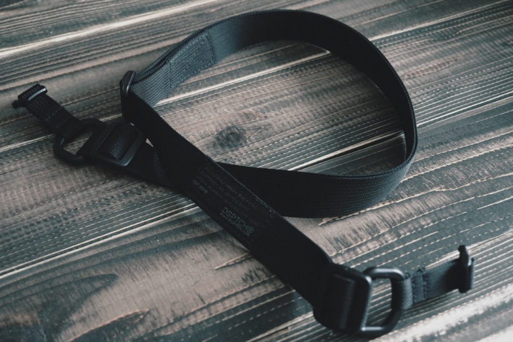 DSPTCHのカメラストラップ