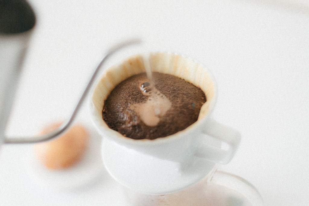 LIGHT UP COFFEEの「カラニ ケニア」をハンドドリップで抽出する