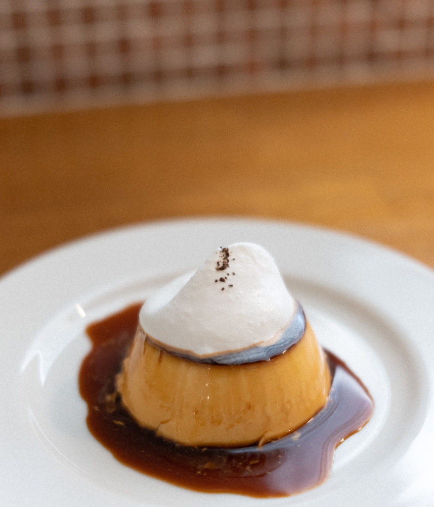 喫茶prologueのプリン